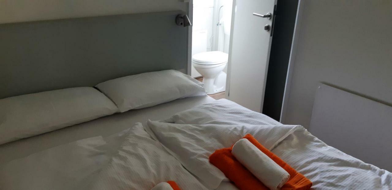 Mobile Homes And Apartment - Terme Catez Catez ob Savi Ngoại thất bức ảnh